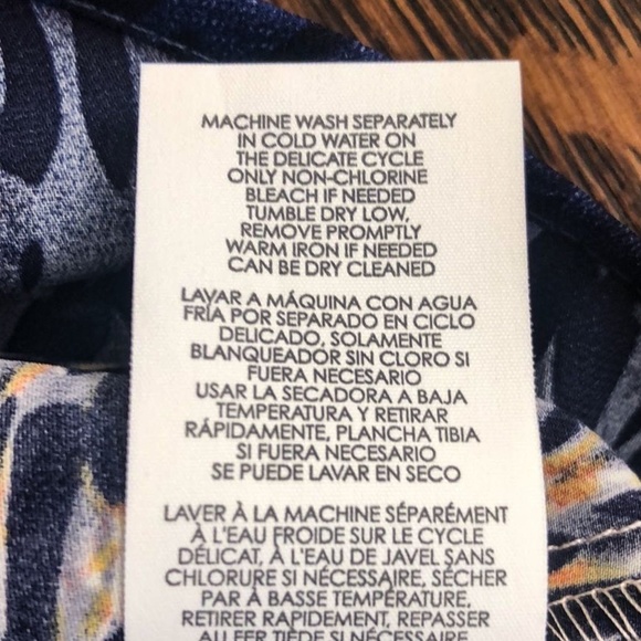 CAbi-Just like silk-cabi sleeveless top, multicolored X-Large - Picture 6 of 9